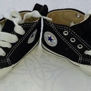 Converse Crib Shoes Black - size 1